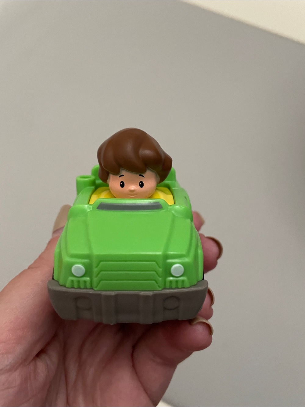 Fisher-Price Little People Wheelie Tow Truck
